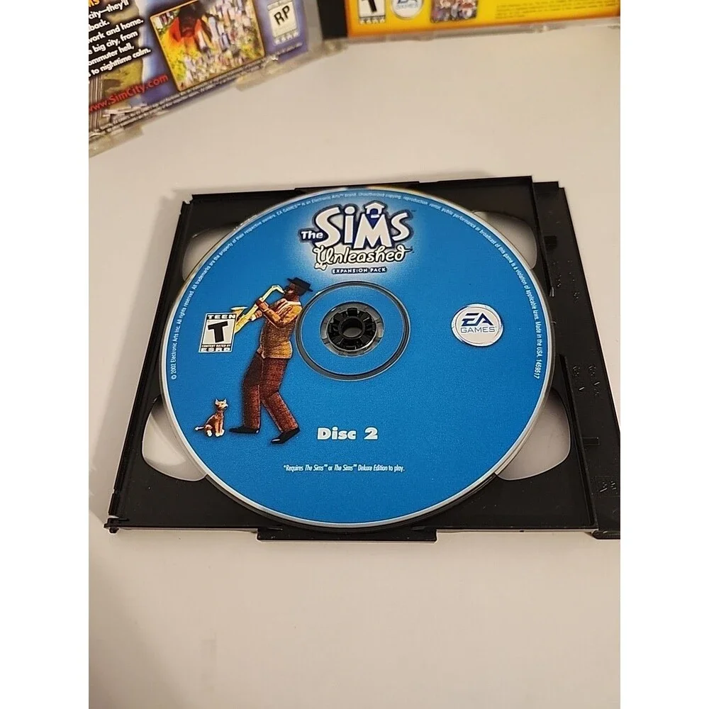Sims: Unleashed Expansion Pack (PC, 2002) Complete.
